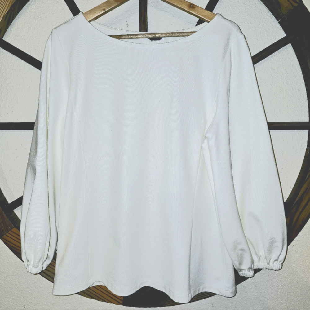 Anne Taylor Women's Ponte XL Ivory color, classy Darted bodice w bubble sleeves